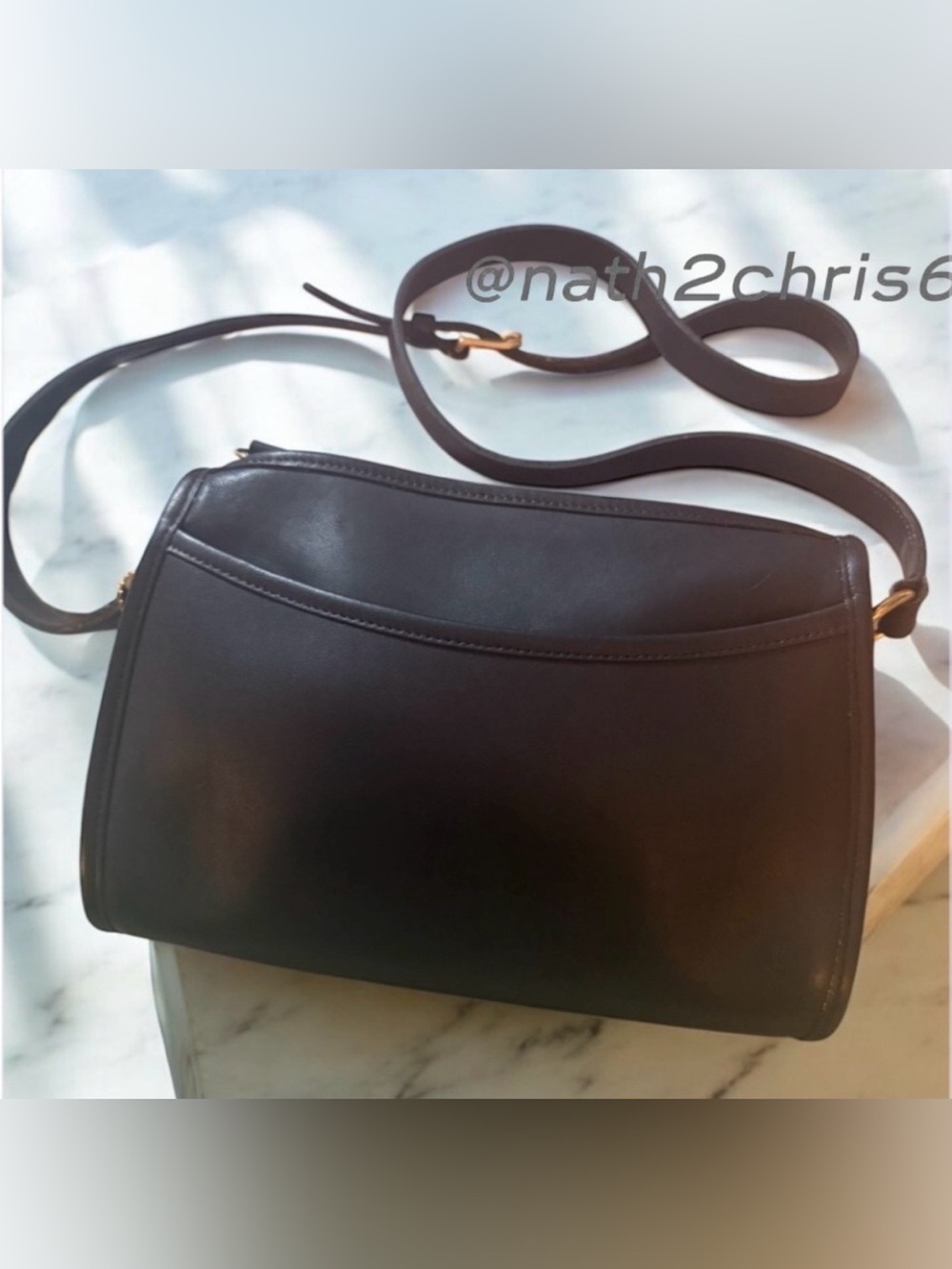COACH Vintage Austin Black leather Crossbody bag. EUC Rare. 90’s